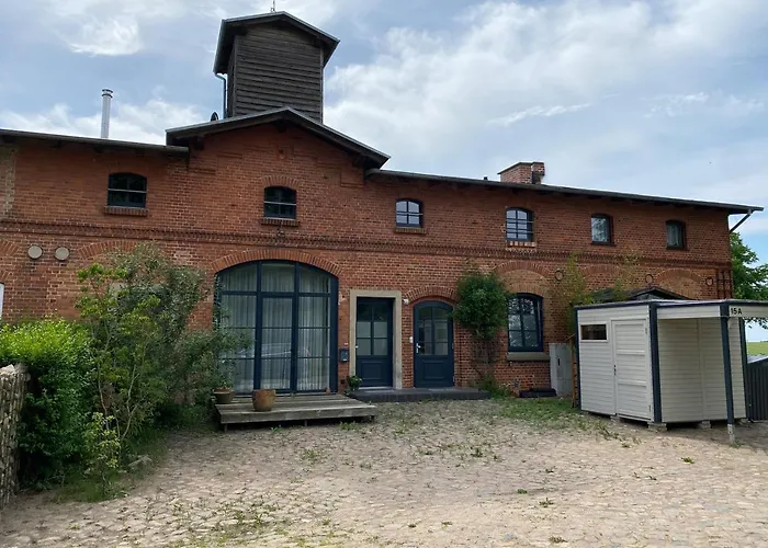 Ostsee-weitblick Zw Rostock Und Wismar * Neuburg